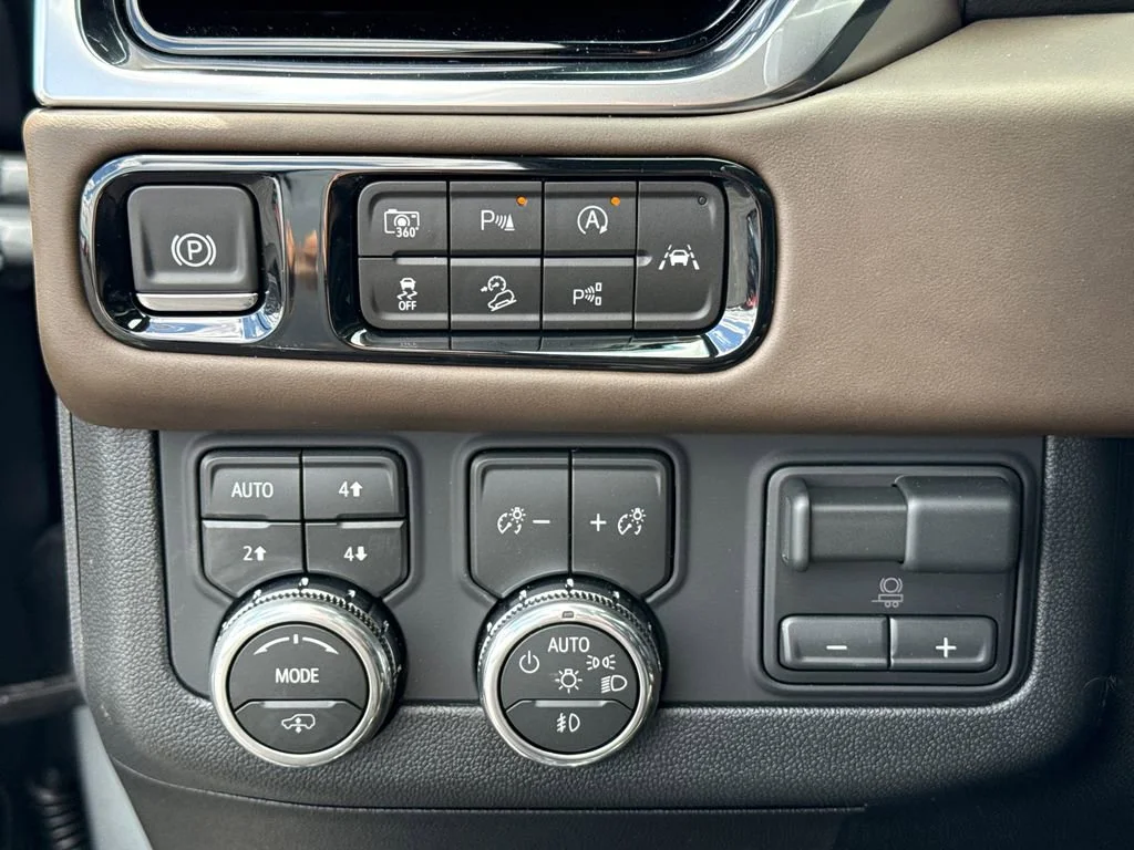 2026 GMC Yukon XL Denali Ultimate - Photo 21