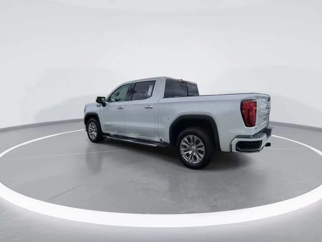 Used 2019 White GMC Denali image 6