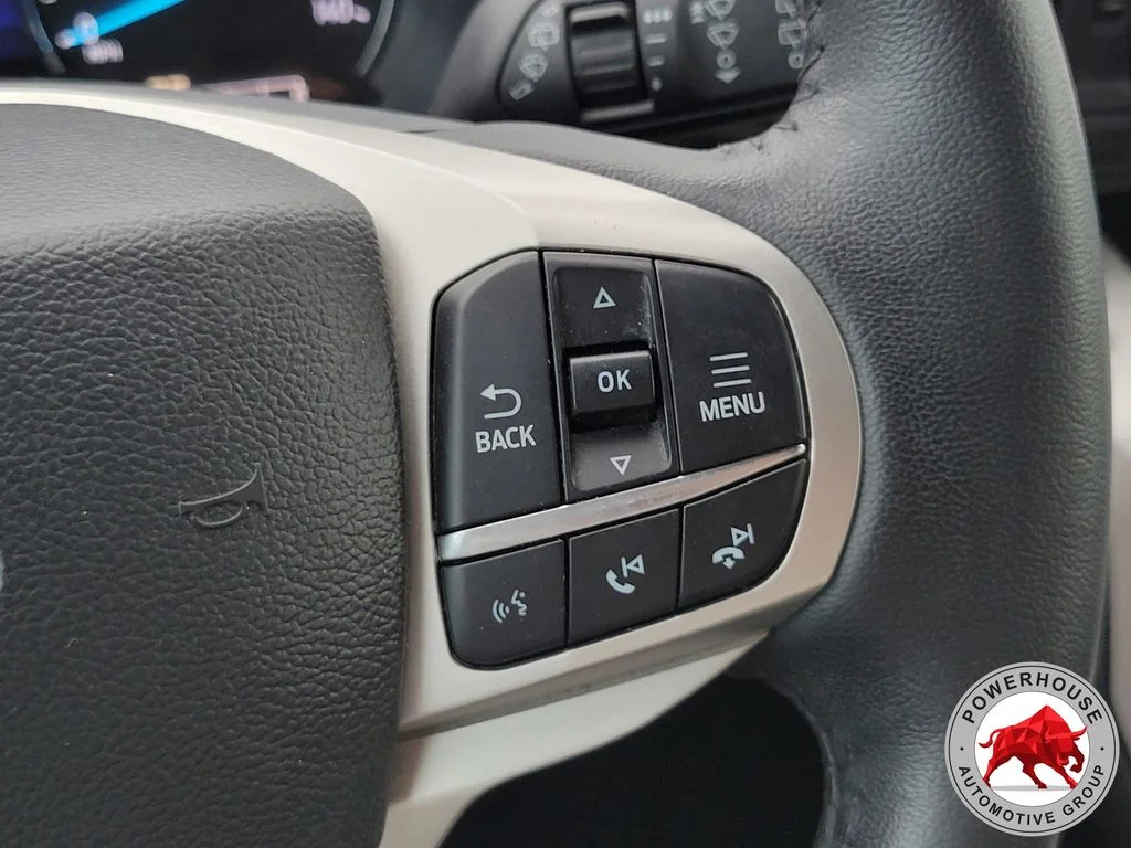Used 2023 Gray Ford XLT image 30