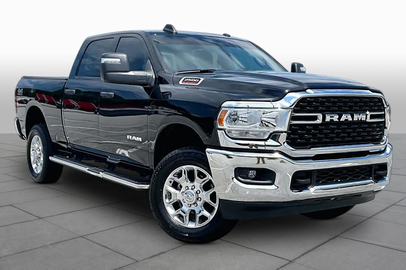 Used 2024 Diamond Black Crystal Pearlcoat Ram Big Horn image 3