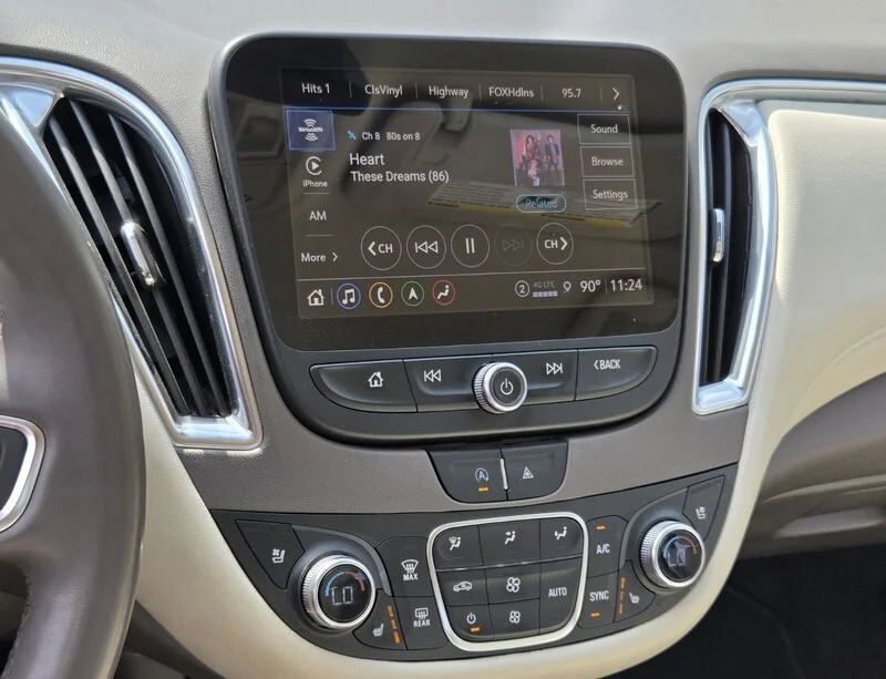 Used 2024 Mineral Gray Metallic CHEVROLET LT image 22