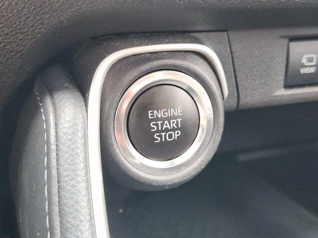 Used 2025 Storm Cloud Toyota Limited Front-Wheel Drive image 18