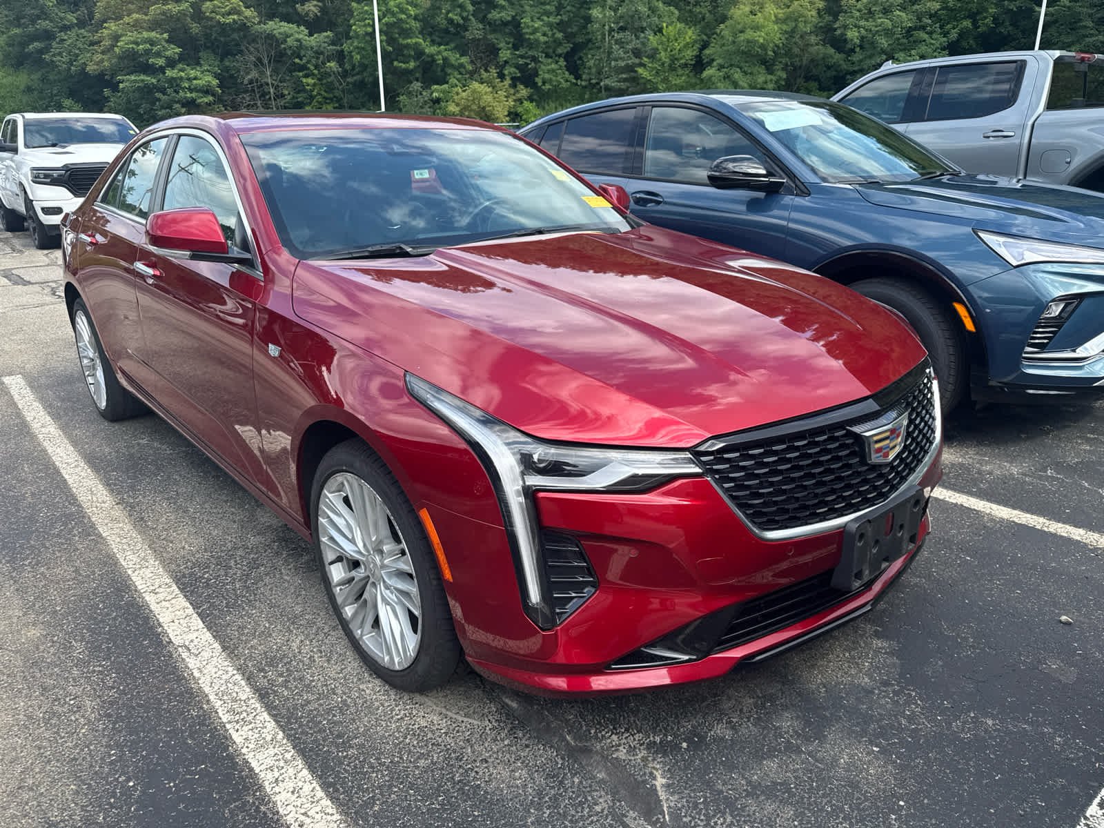 2023 Cadillac CT4 Premium Luxury