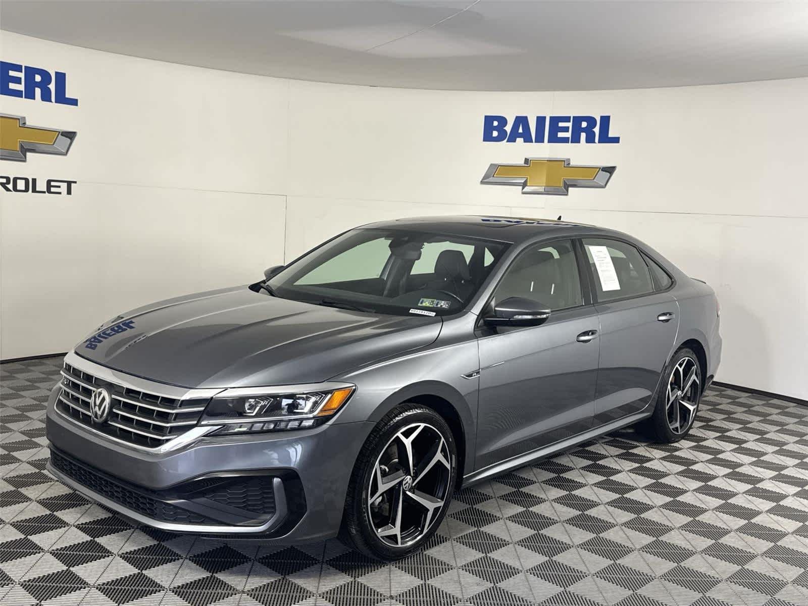 2021 Volkswagen Passat R-Line