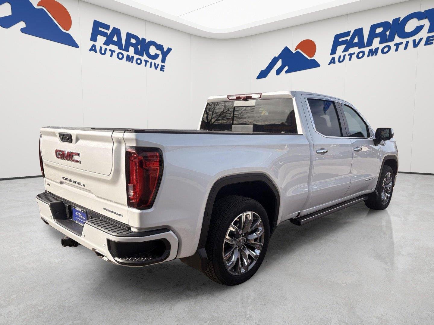 Certified Used 2025 White Frost Tri-Coat GMC Denali image 6