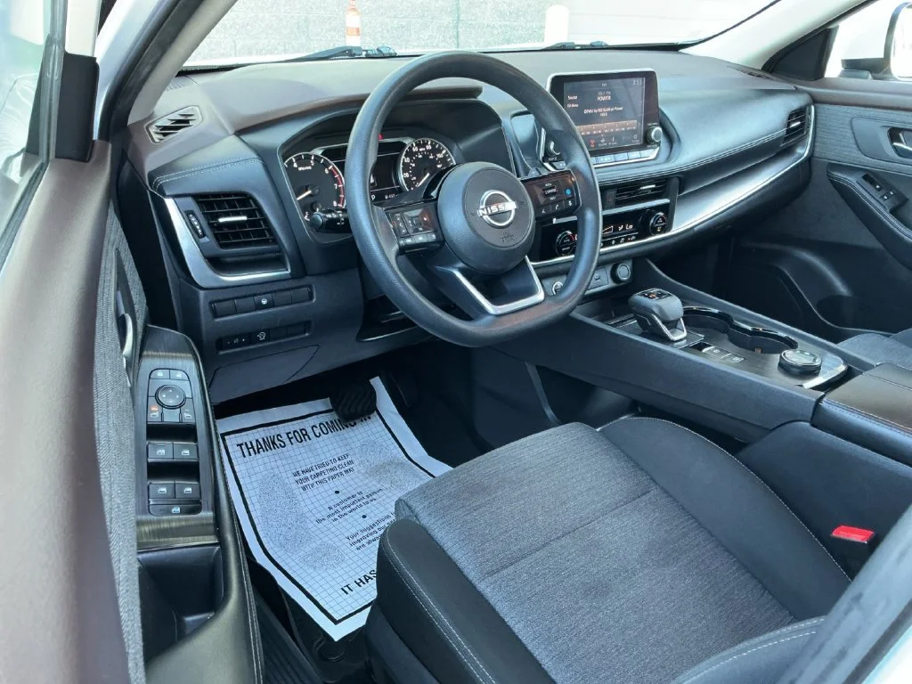 Used 2023 White Nissan SV image 27