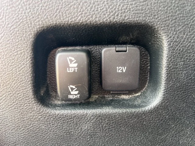 Used 2020 Red Ford SEL image 6