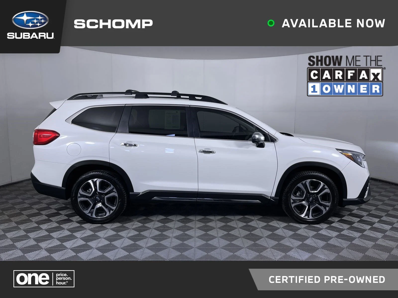2023 Subaru Ascent Touring's photo