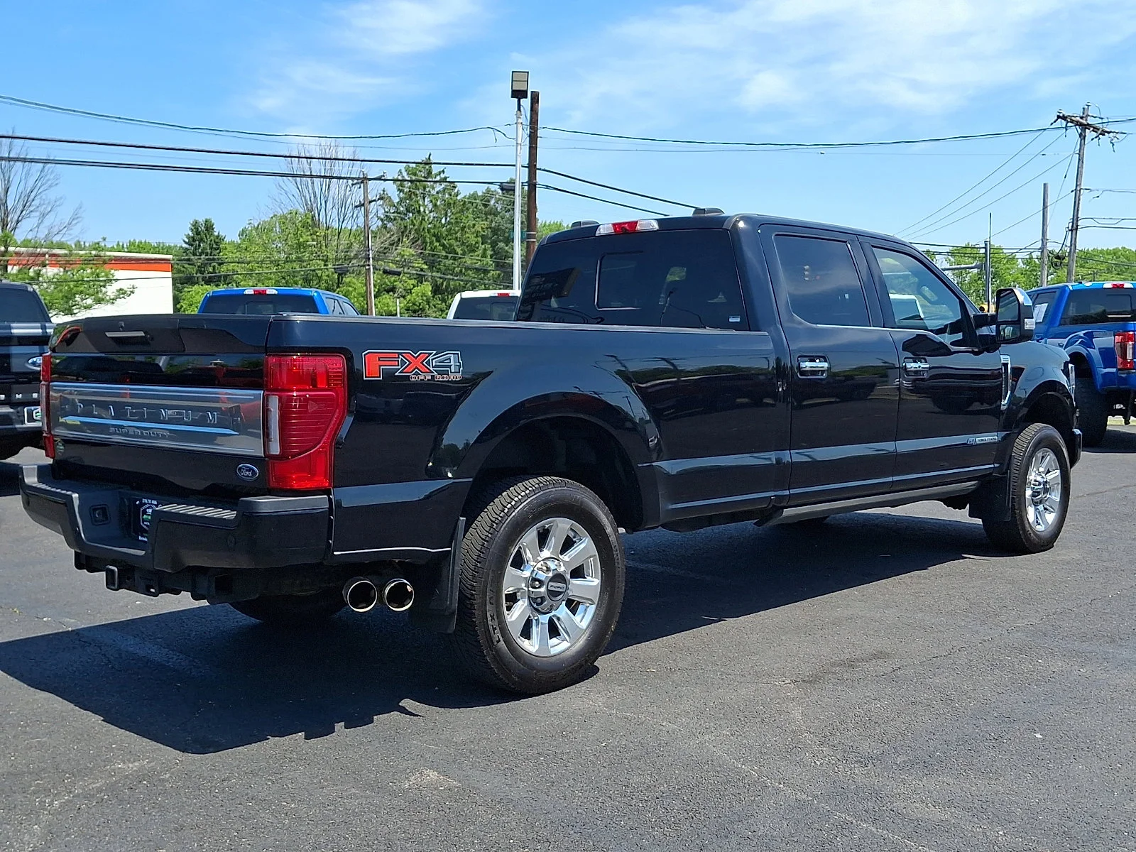 Used 2022 Agate Black Metallic   Um Ford Platinum image 11