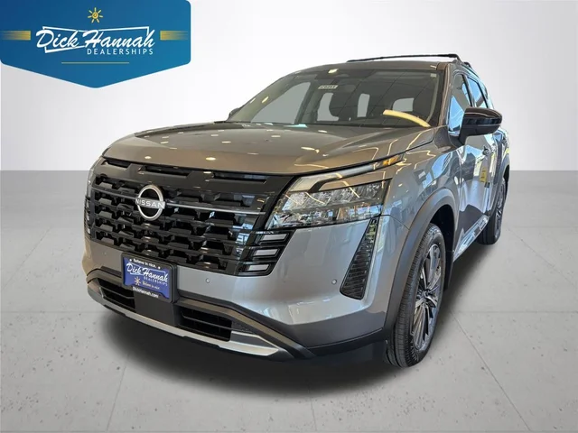 2026 Nissan Pathfinder Platinum