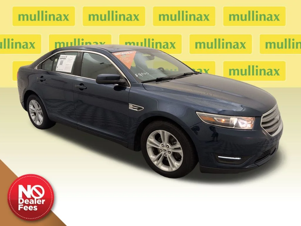 2017 Ford Taurus SEL AWD's photo