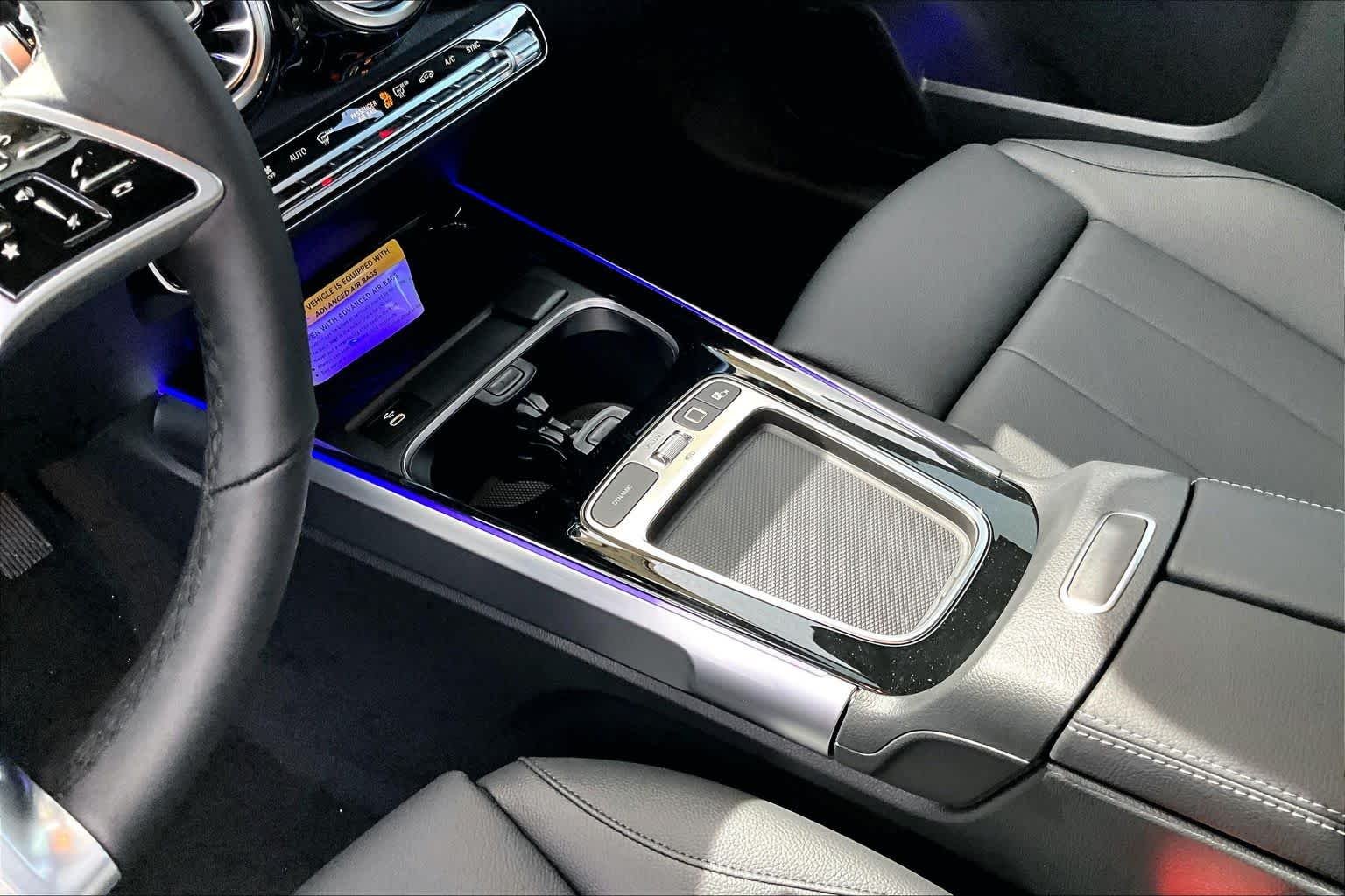 New 2026 Night Black Mercedes-Benz GLB 250 image 11