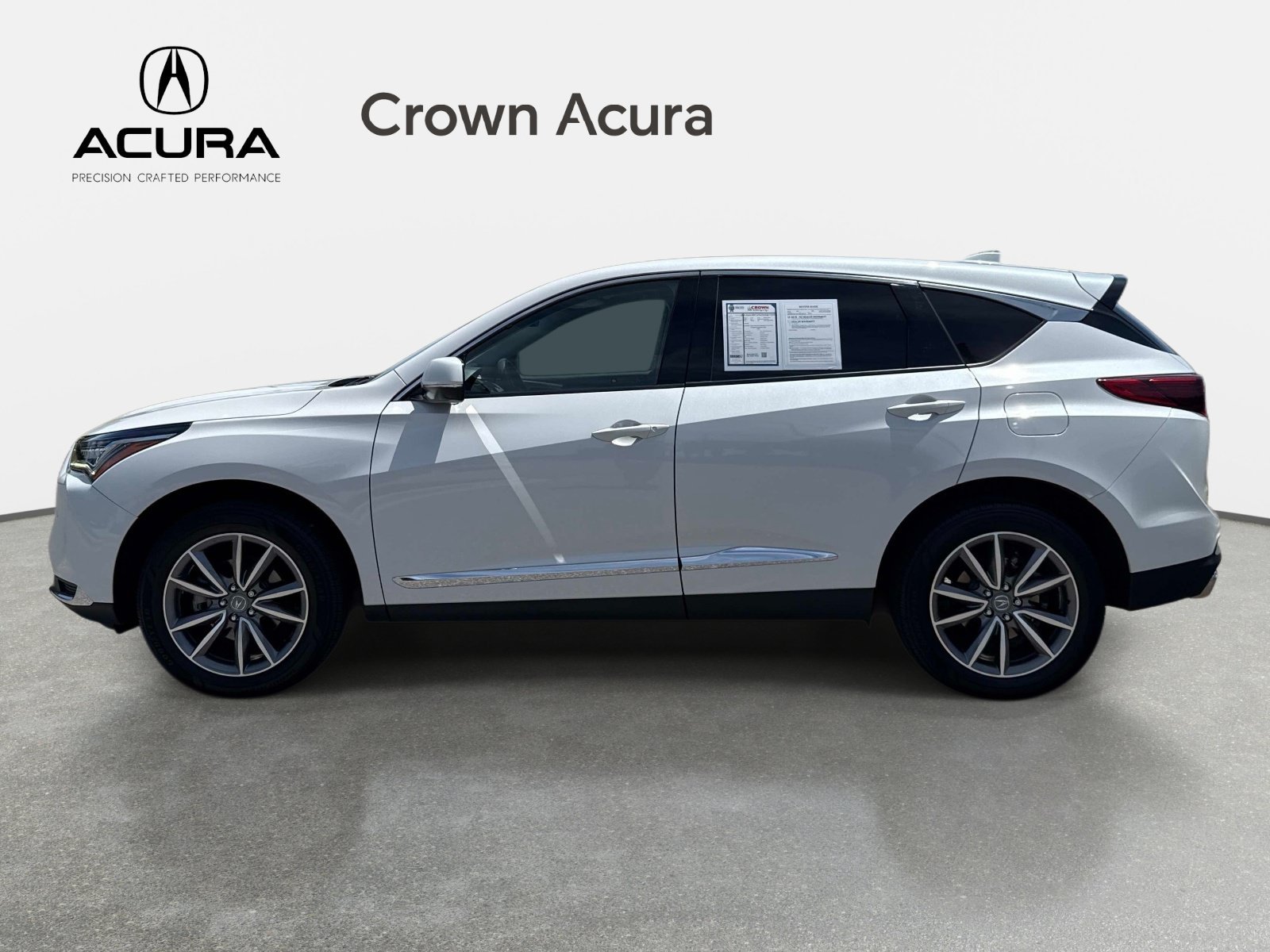 Used 2023  Acura w/Technology Package image 2