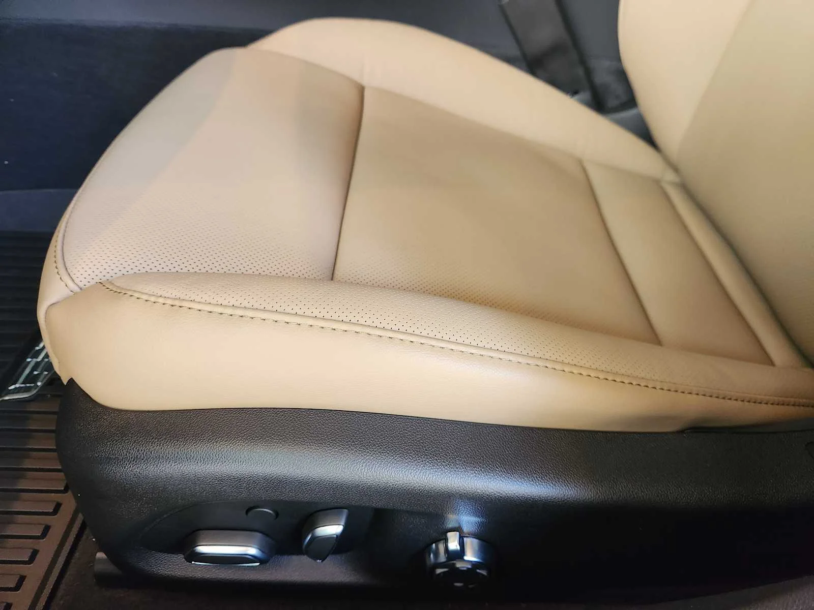 2026 Cadillac CT5 Premium Luxury - Photo 16