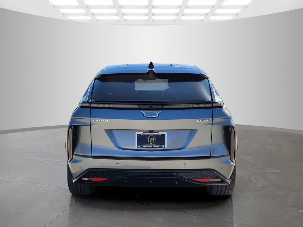 2026 Cadillac LYRIQ V Premium - Photo 6