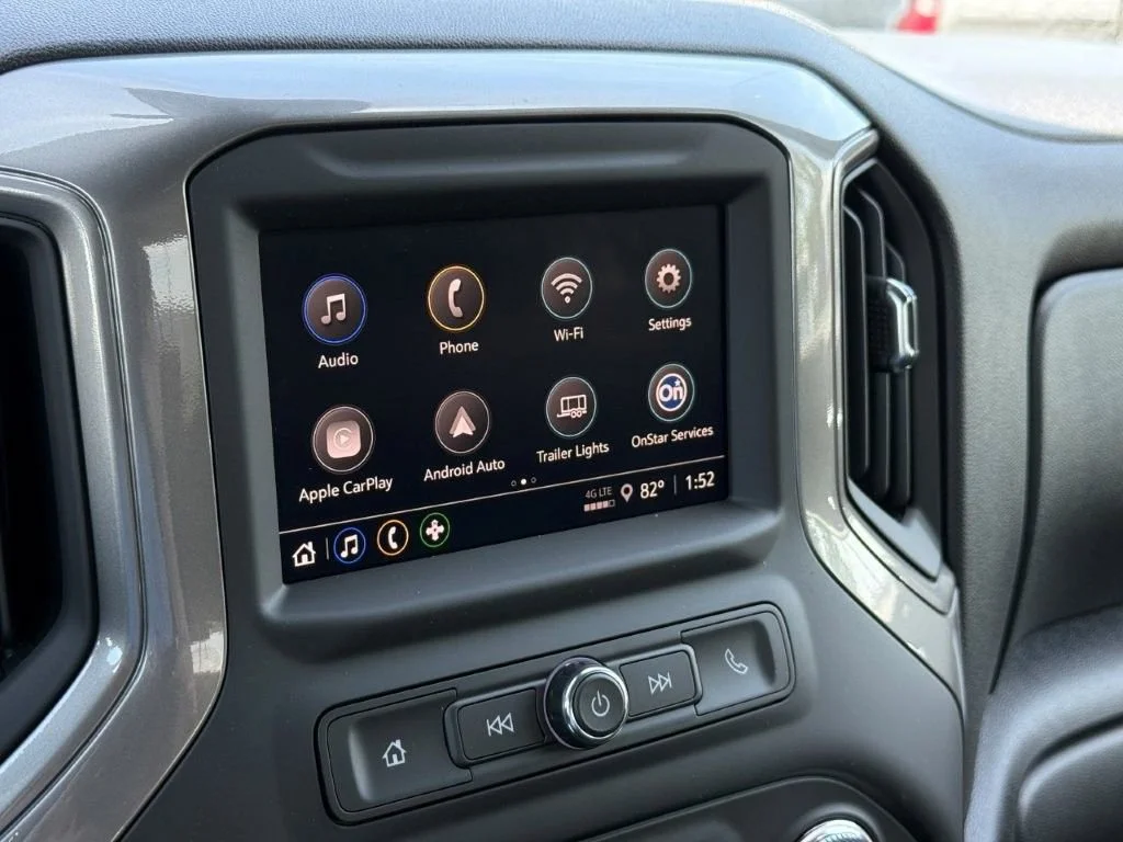 New 2026 Summit White GMC Pro image 20