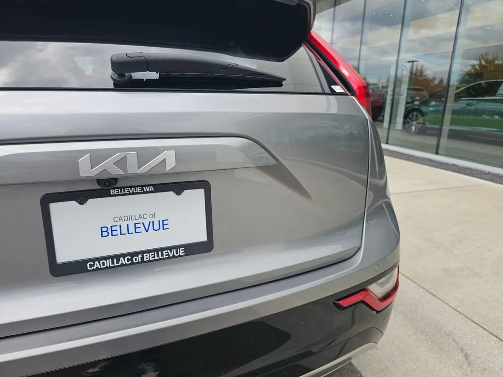 Used 2023  Kia Wave image 17
