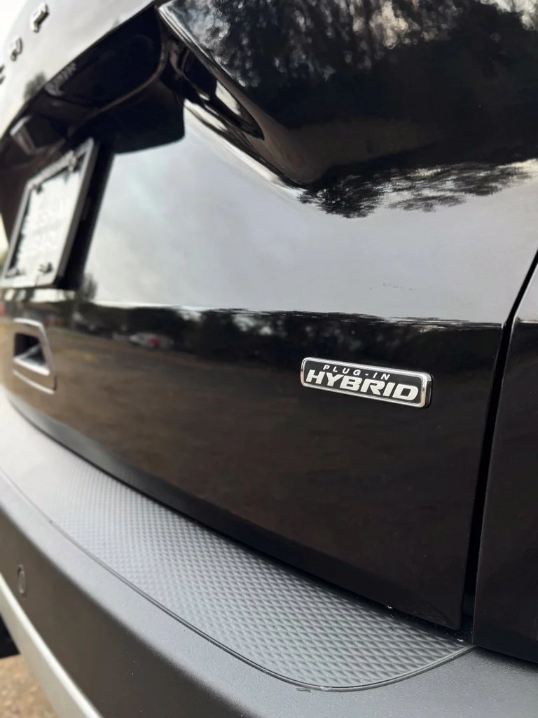 Used 2022 Black Metallic Ford SEL image 45
