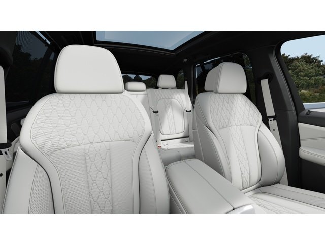 New 2026 Skyscraper Grey Metallic BMW xDrive40i image 11