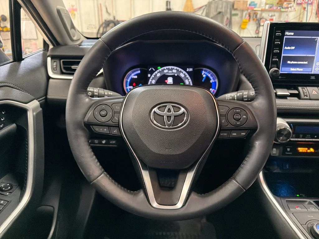 Used 2020 White Toyota Limited image 21