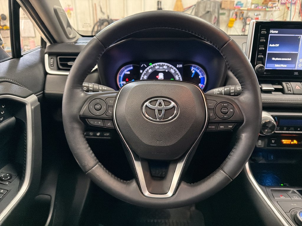 Certified Used 2020 White Toyota Limited image 21