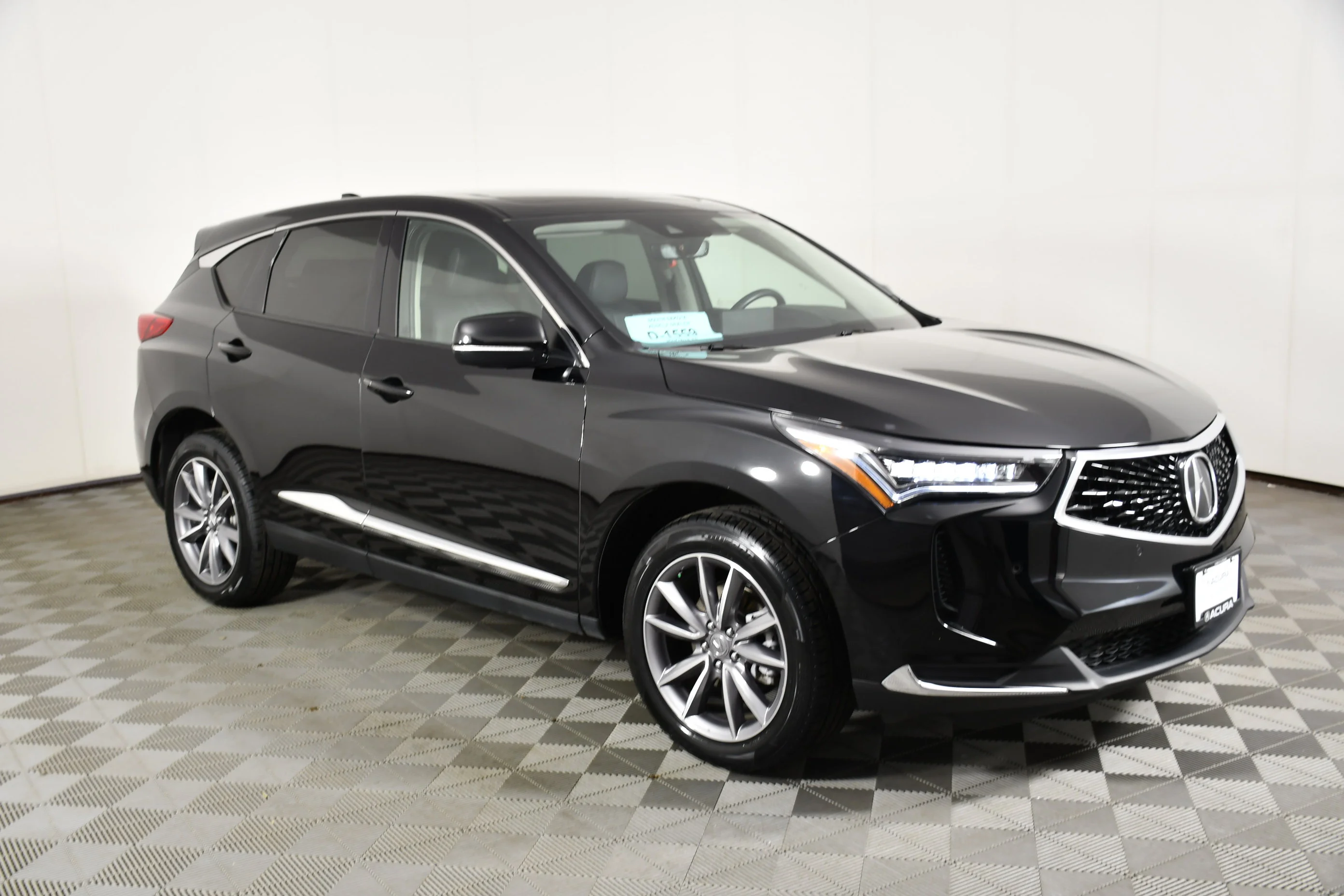 Certified Used 2024 Majestic Black Pearl Acura w/Technology Package image 4