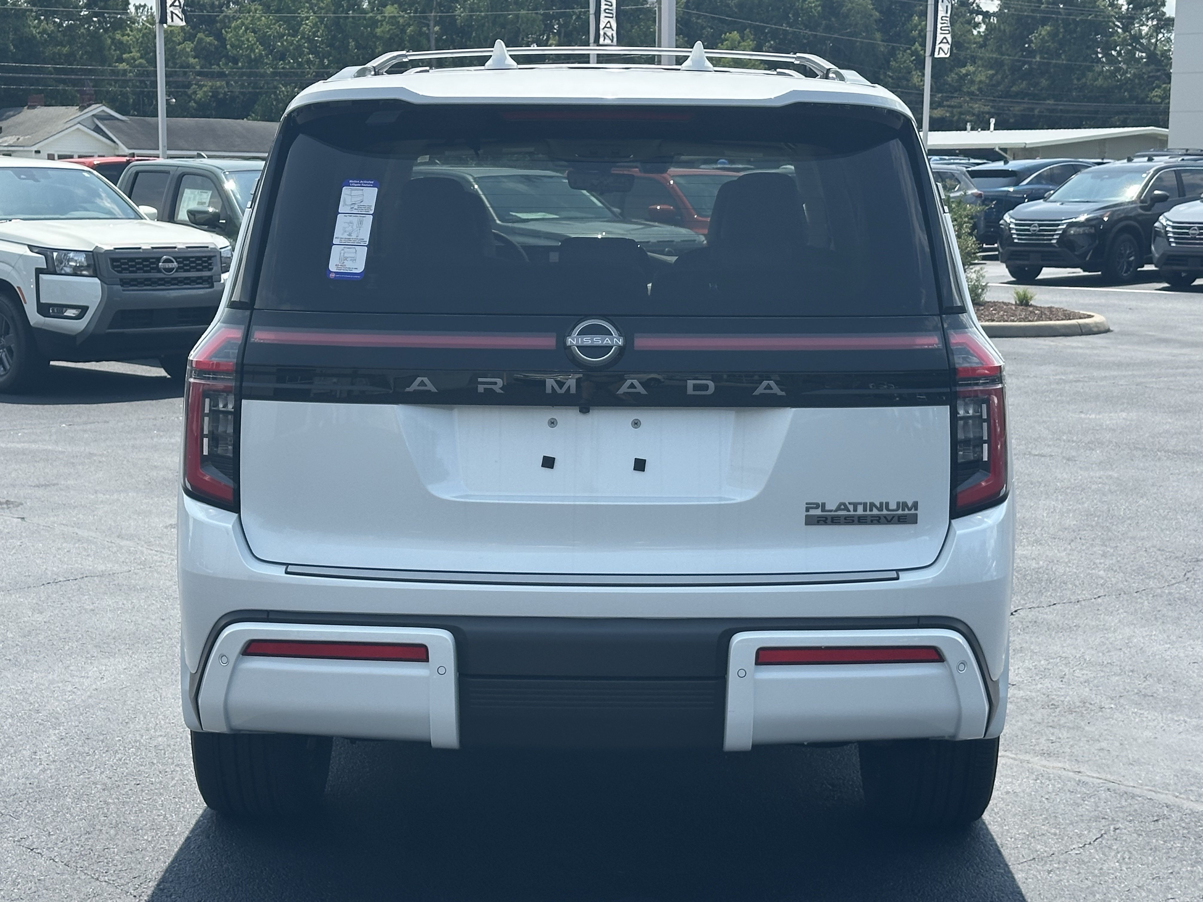 New 2026 Everest White Pearl Tricoat Nissan Platinum Reserve image 7
