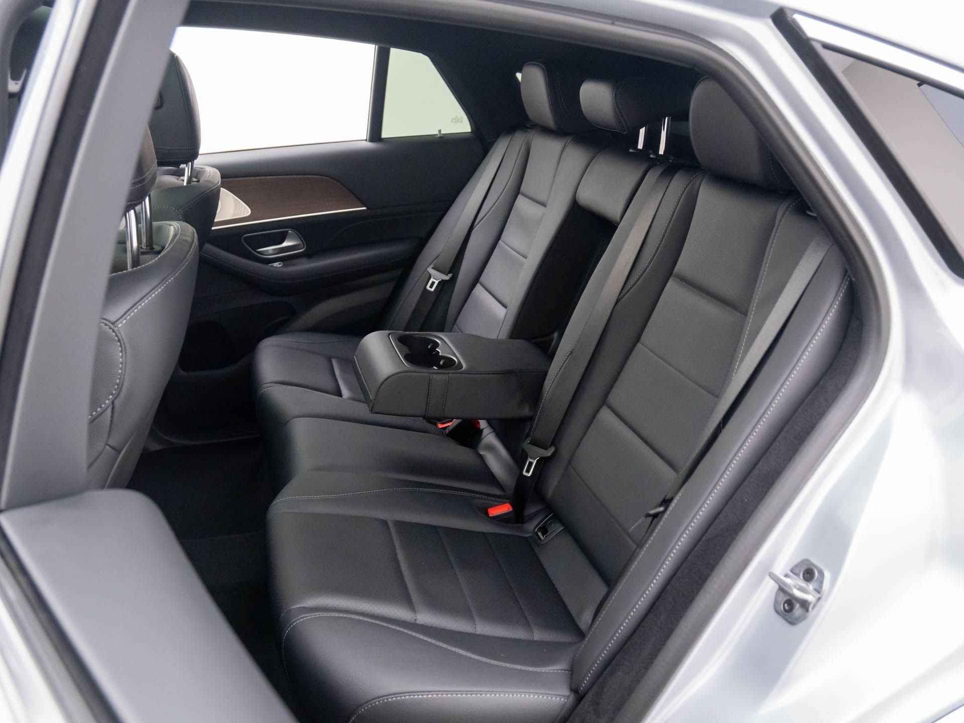 New 2026 Cirrus Silver Metallic Mercedes-Benz GLE 450 Coupe image 53