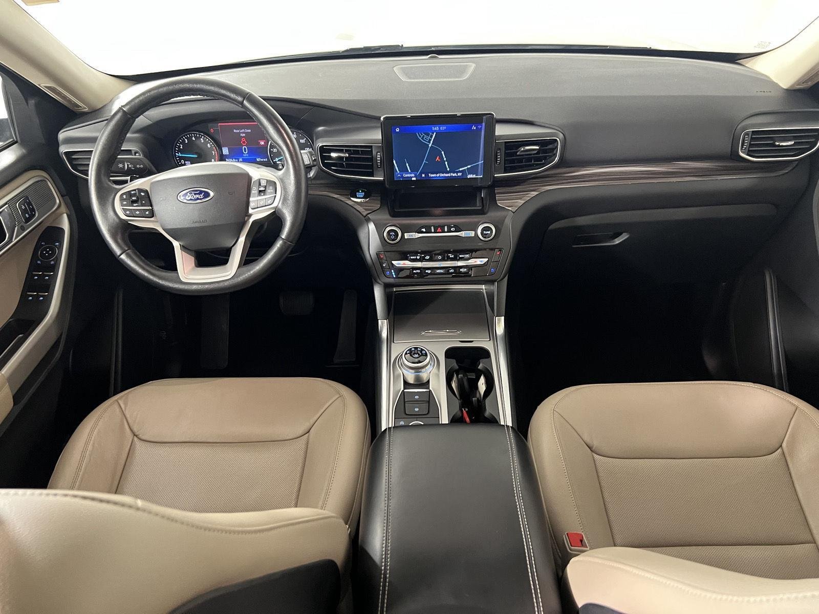 Used 2020 Star White Metallic Tri-Coat Ford Limited image 23