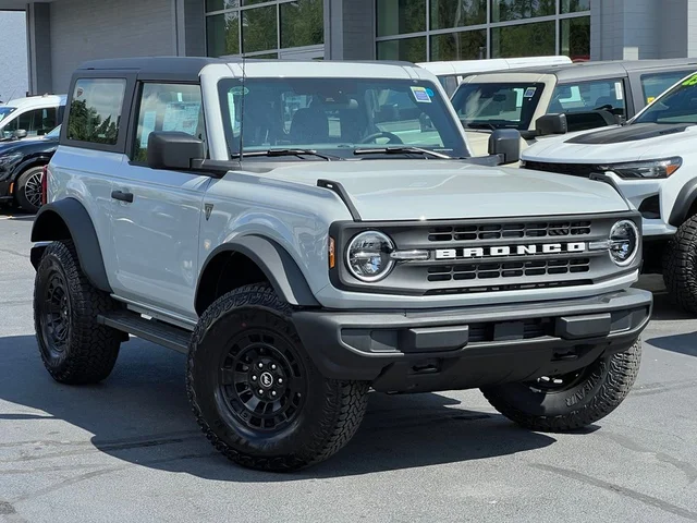 2026 Ford Bronco Base