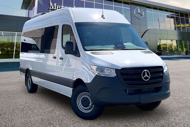 2026 Mercedes-Benz Sprinter Passenger Van Passenger 170 WB