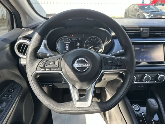Used 2025 White Nissan 1.6 SV image 13