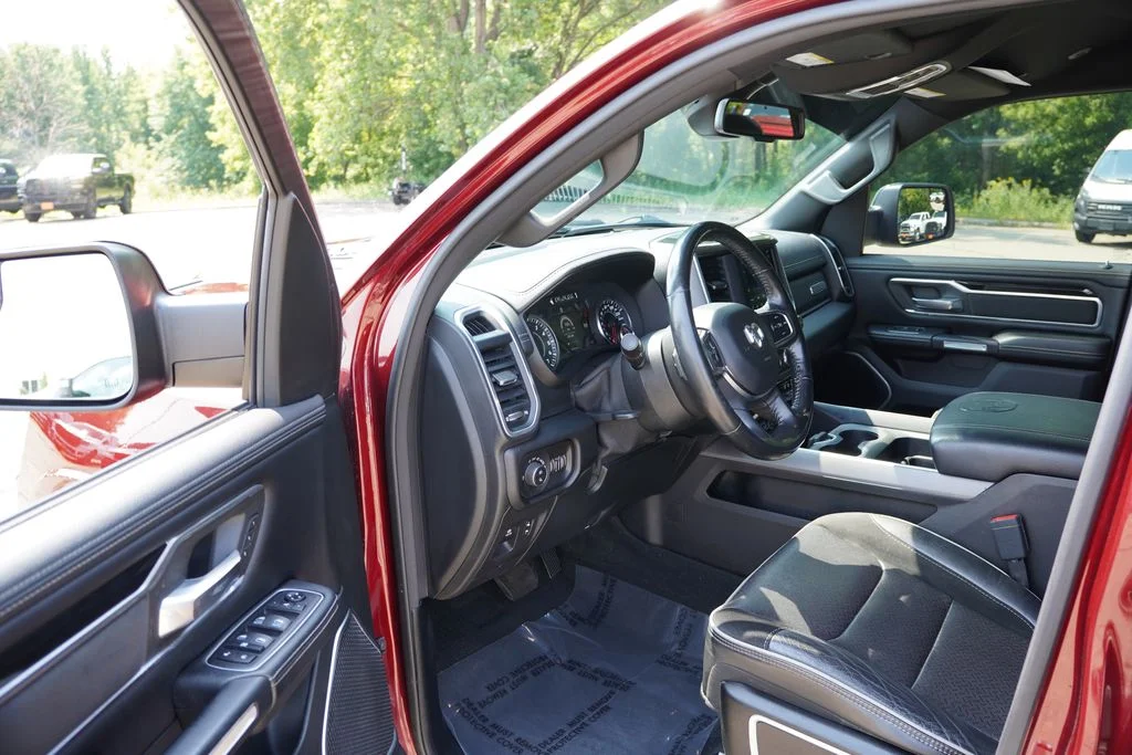 Certified Used 2020 Delmonico Red Pearlcoat Ram Laramie image 14