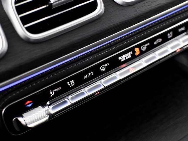 New 2026 MANUFAKTUR Moonlight White Magno Mercedes-Benz GLE 53 AMG® image 87