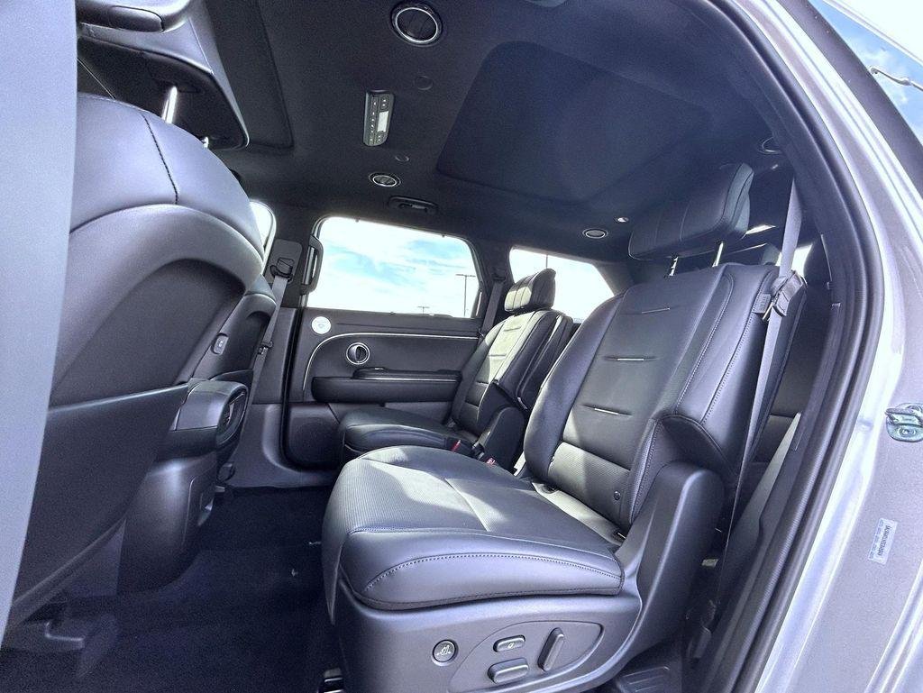 New 2026 Silver Hyundai Calligraphy AWD image 11