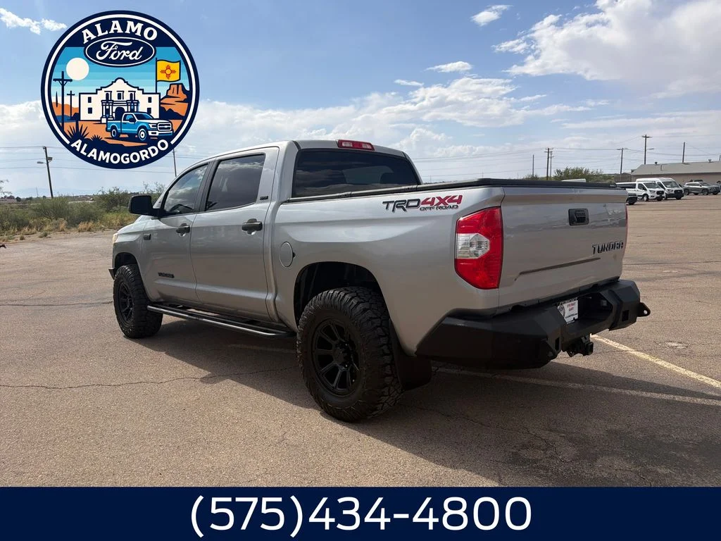 Used 2016 Silver Sky Metallic Toyota SR5 image 3