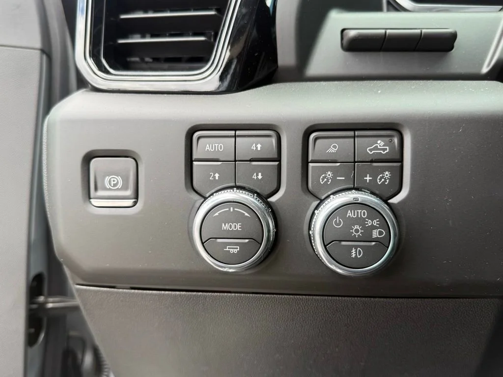 New 2026 Sterling Metallic GMC AT4 image 26
