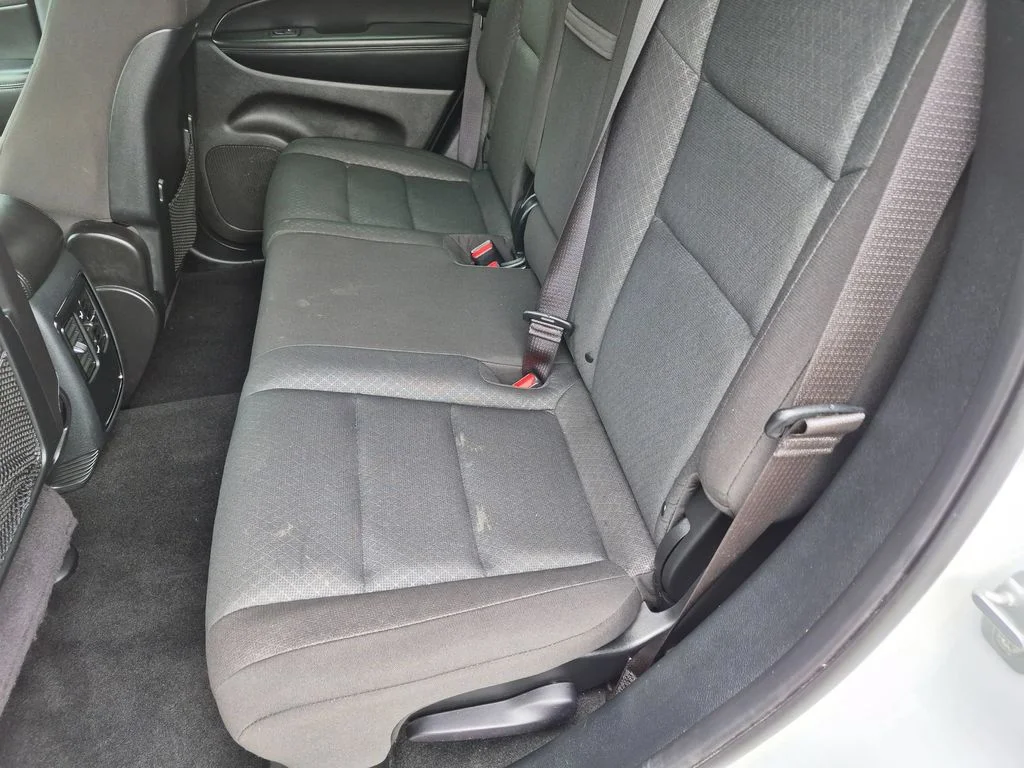 Used 2020 White Jeep Laredo E image 21
