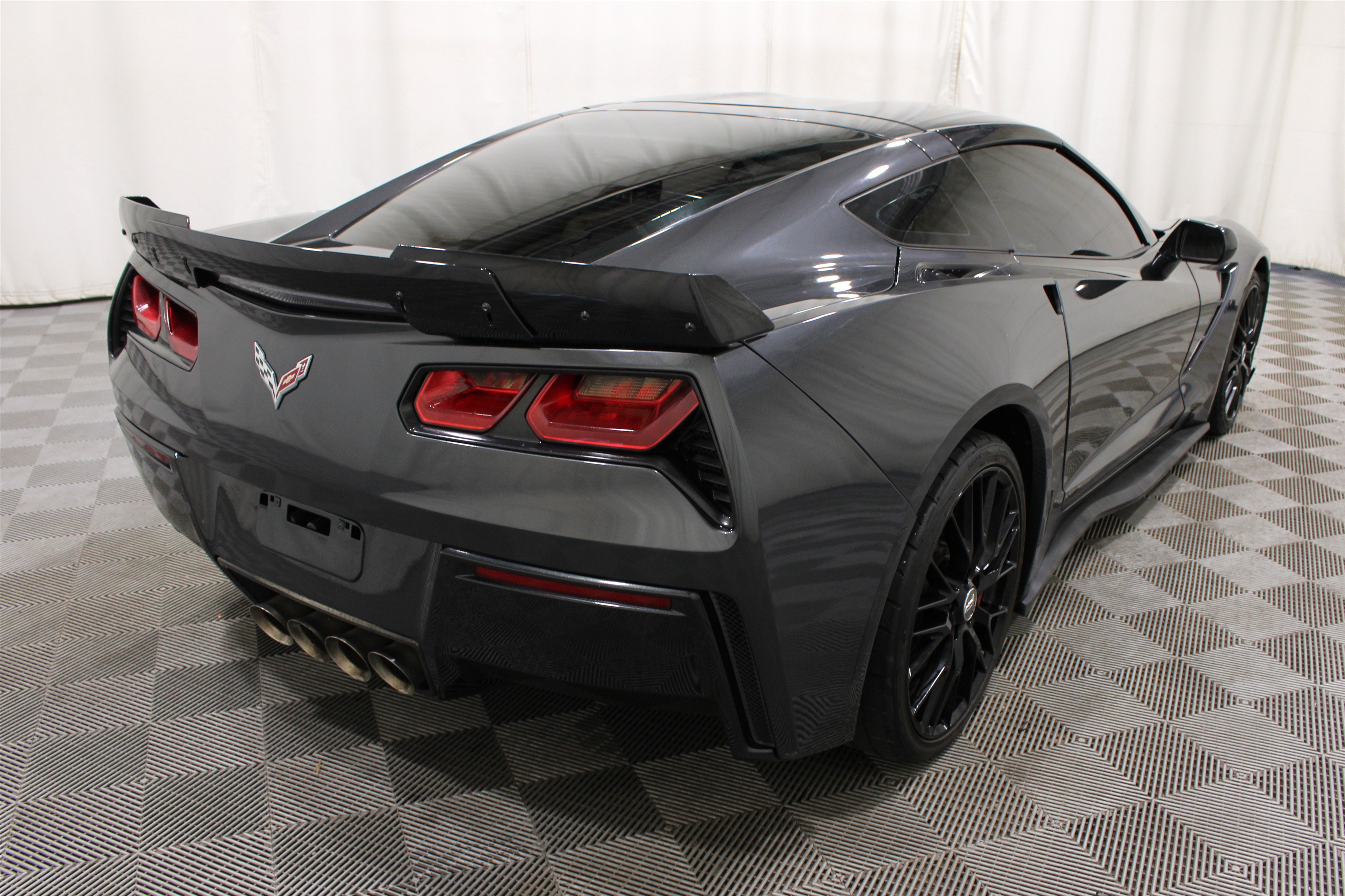 Used 2014 Cyber Gray Metallic Chevrolet Z51 2LT image 25