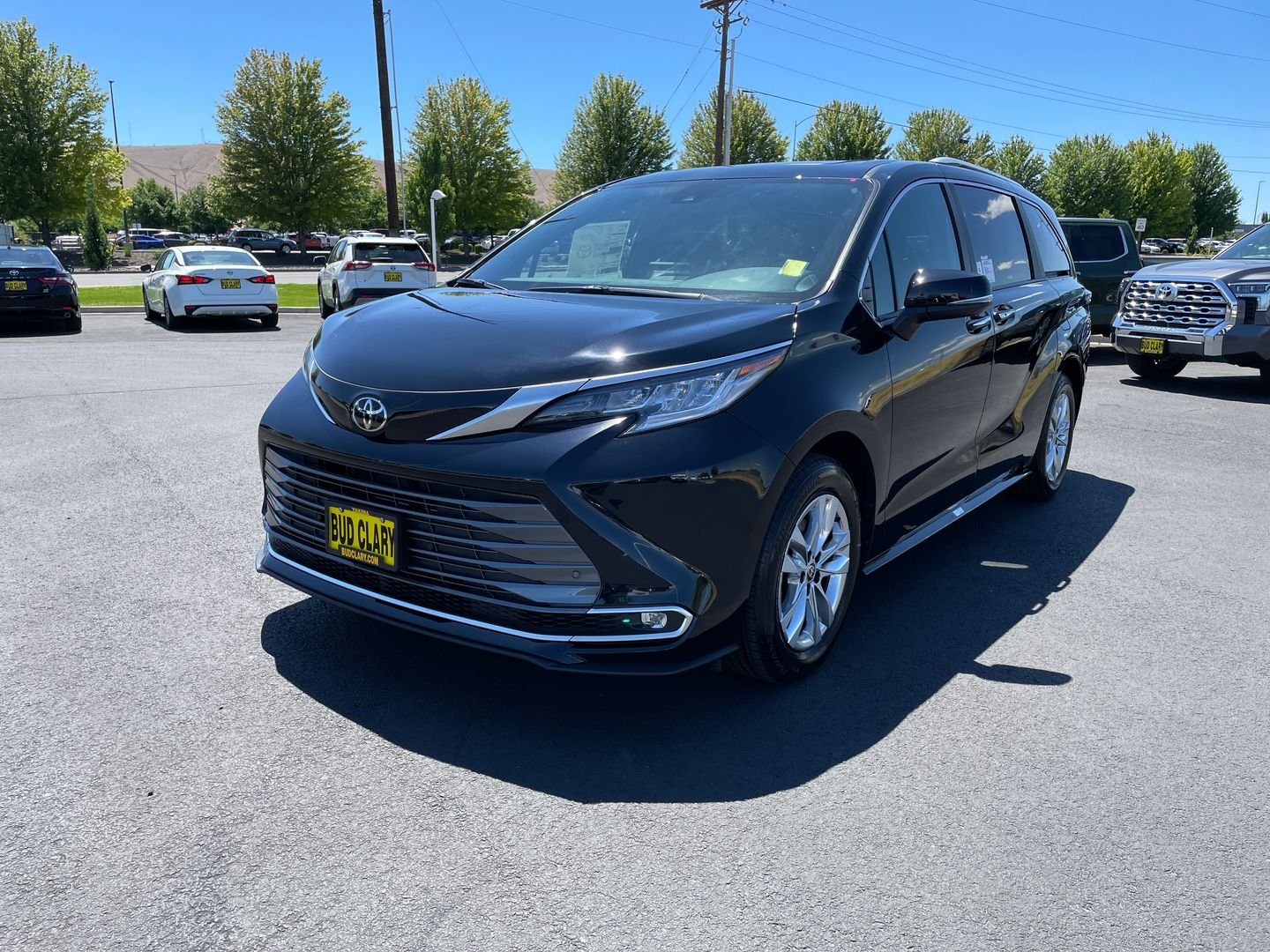 New 2026 Midnight Black Metallic Toyota Limited image 7