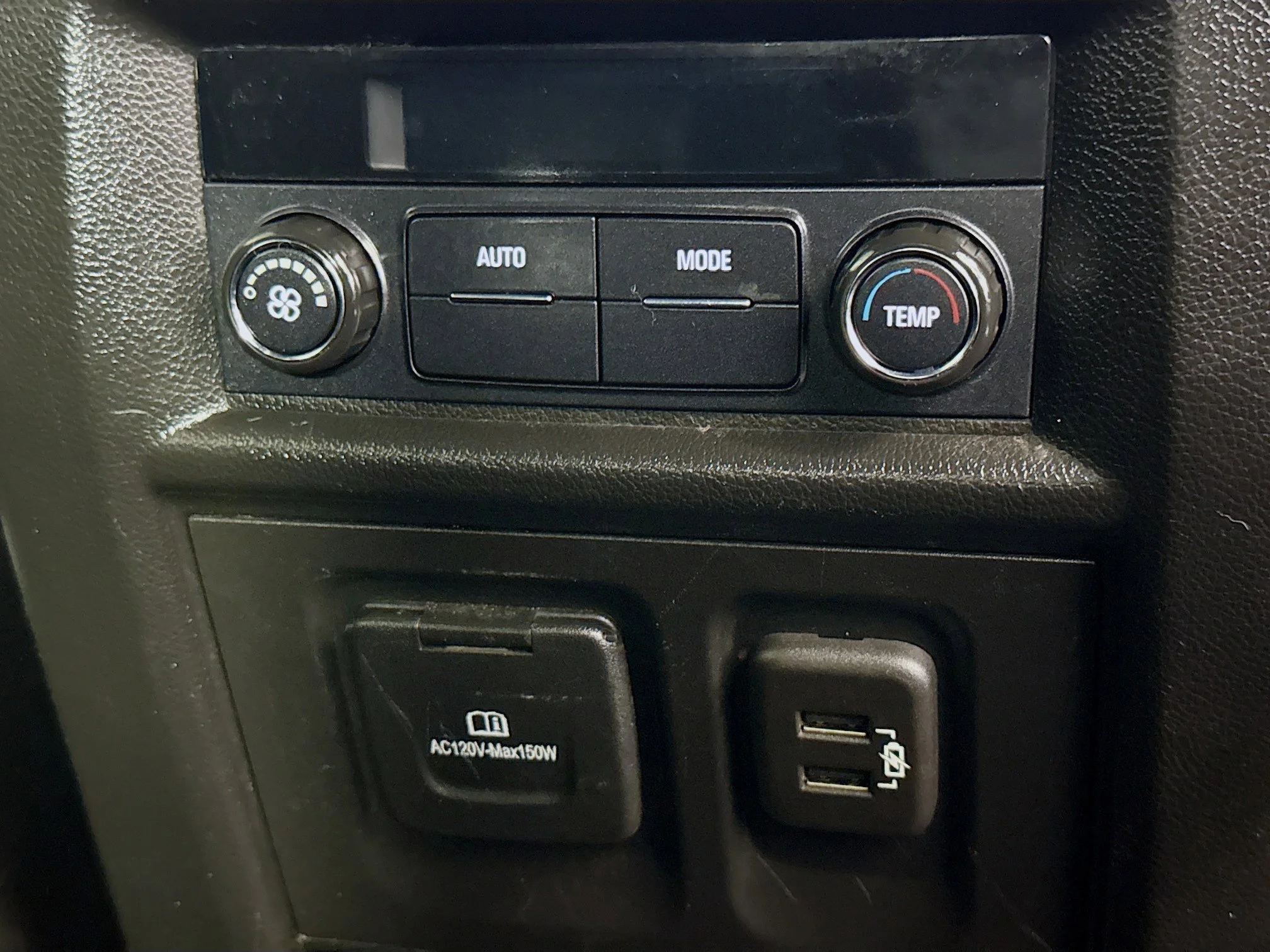 Used 2022 Mosaic Black Metallic Chevrolet RS image 38