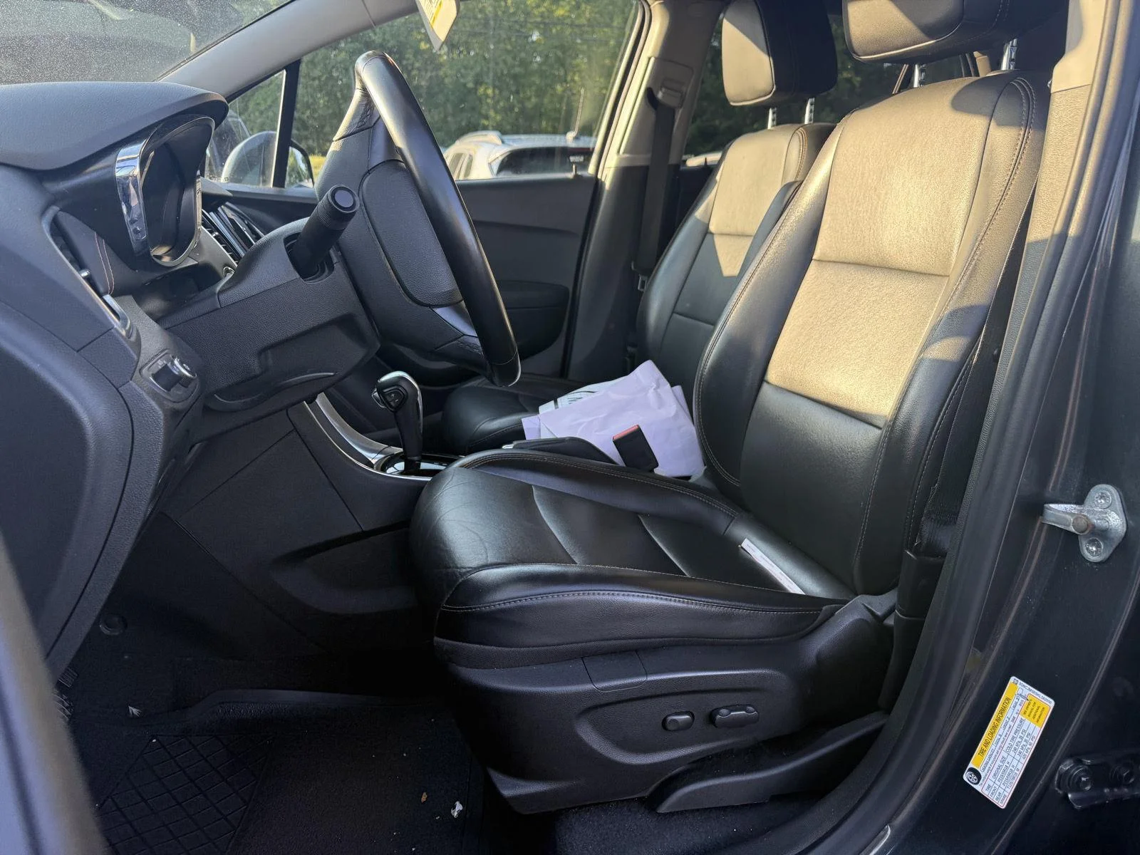 Used 2019 Nightfall Gray Metallic Chevrolet Premier image 10