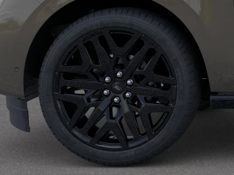 New 2026 Marsh Gray Ford MAX Platinum® image 42