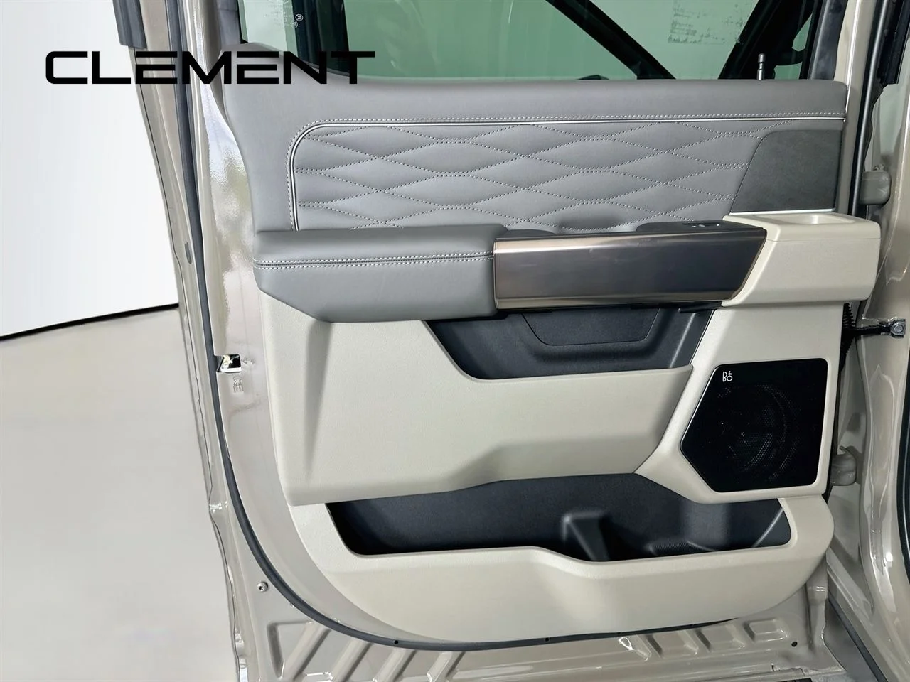 Used 2026 Gray Ford Platinum image 32