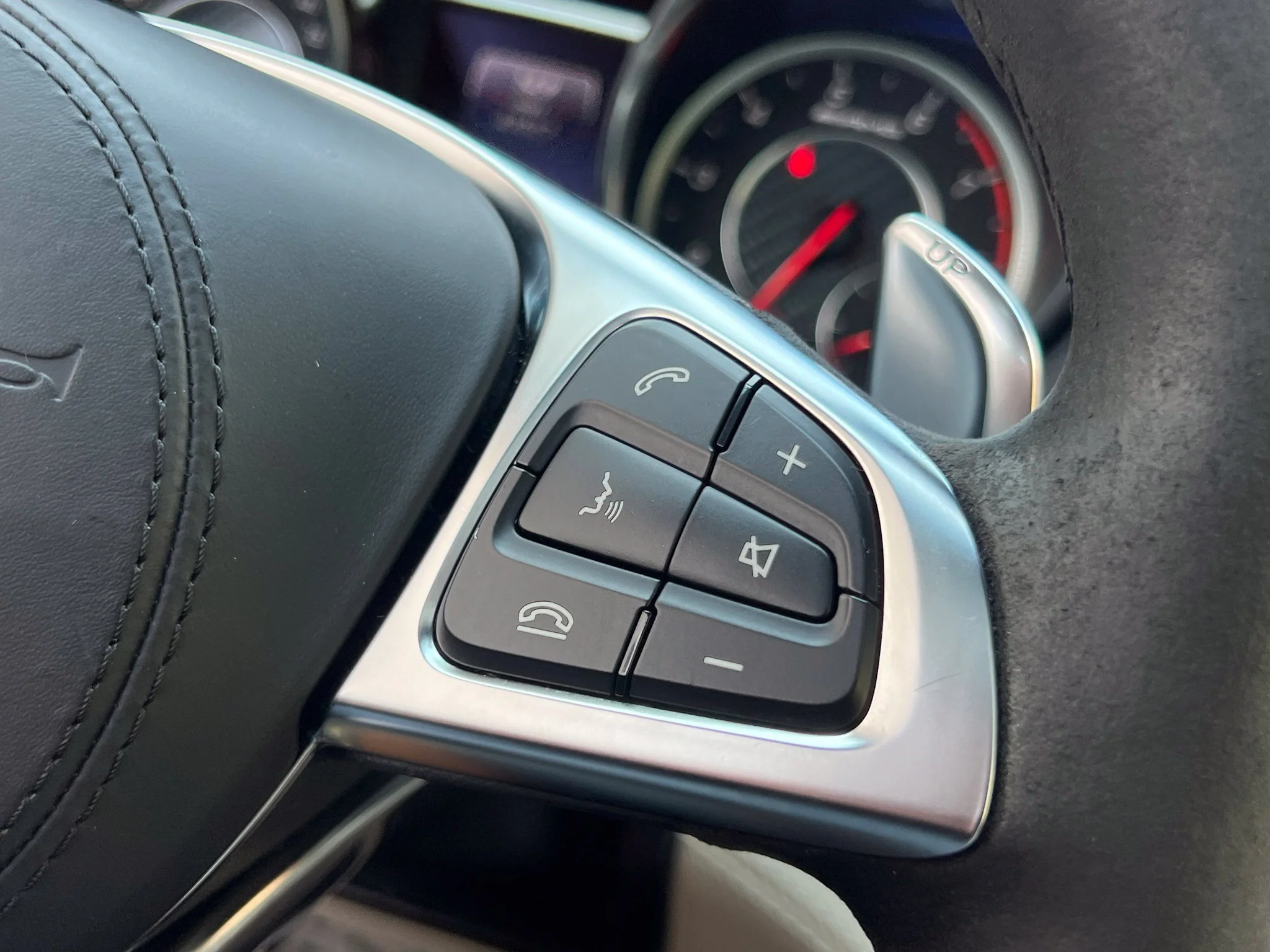 Used 2018  Mercedes-Benz SL 63 AMG® image 26