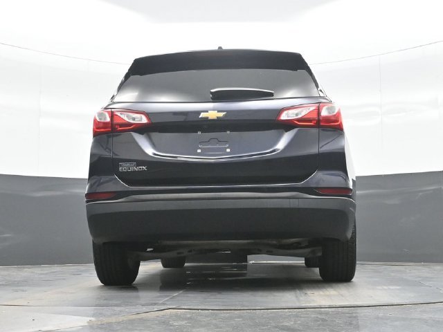 Used 2020 Blue Chevrolet LS image 18