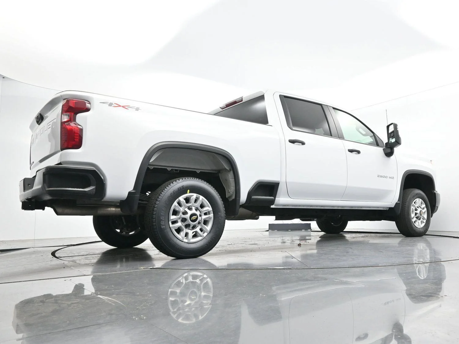 Used 2025 Summit White Chevrolet WT image 69