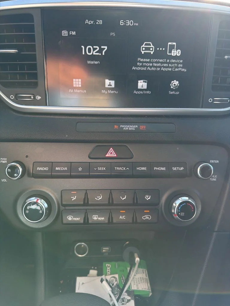 Used 2022 Red Kia LX image 7