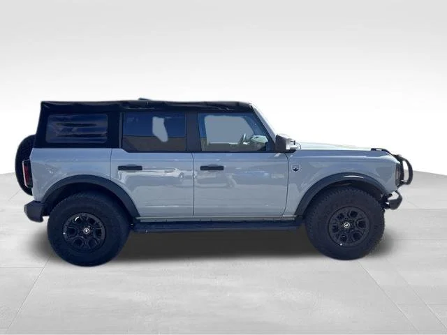 Used 2022 Green Ford Big Bend image 6