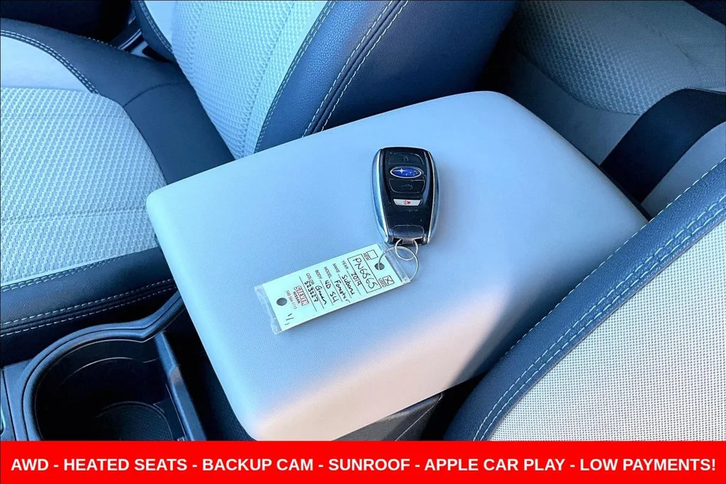 Used 2019 Green Subaru Premium image 41